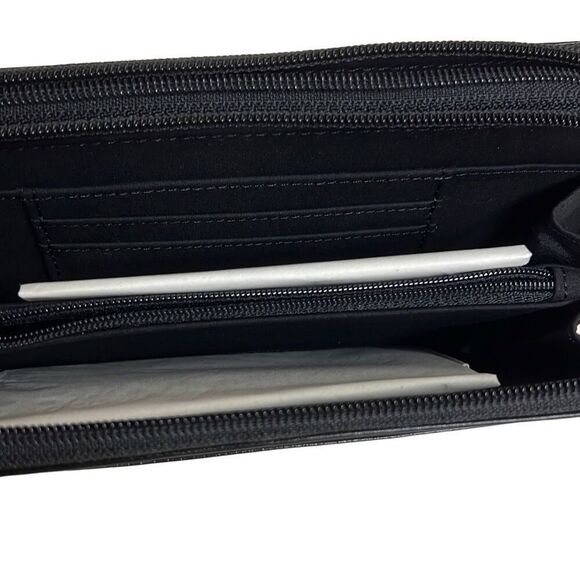 Vintage new Casual Corner Women's Black Embossed Leather Zip-Around Wallet One S - Picture 4 of 11